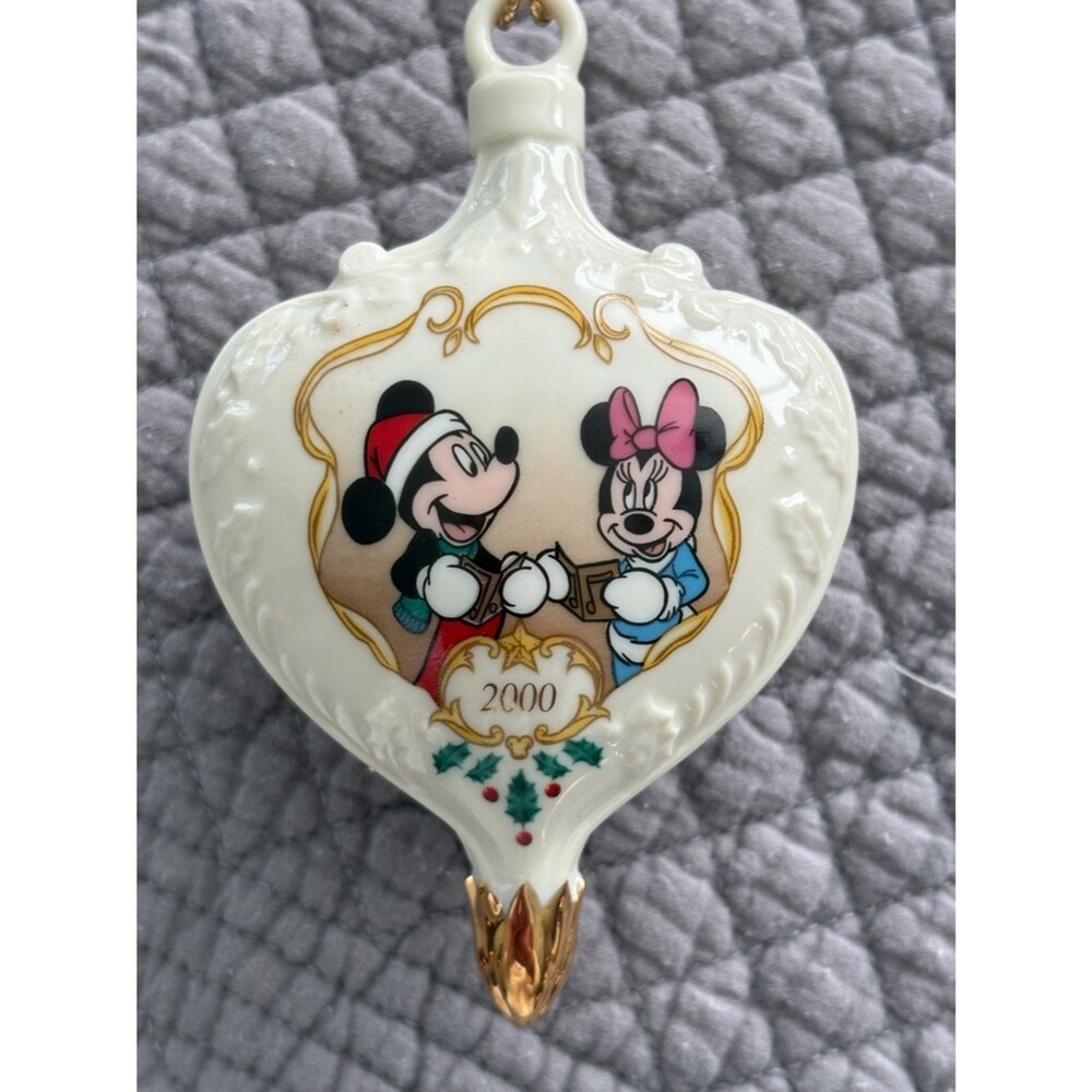 Disney Vintage 2000 Lenox Mickey Minnie Christmas Ornament Porcelain Gold Trim - Picture 1 of 5